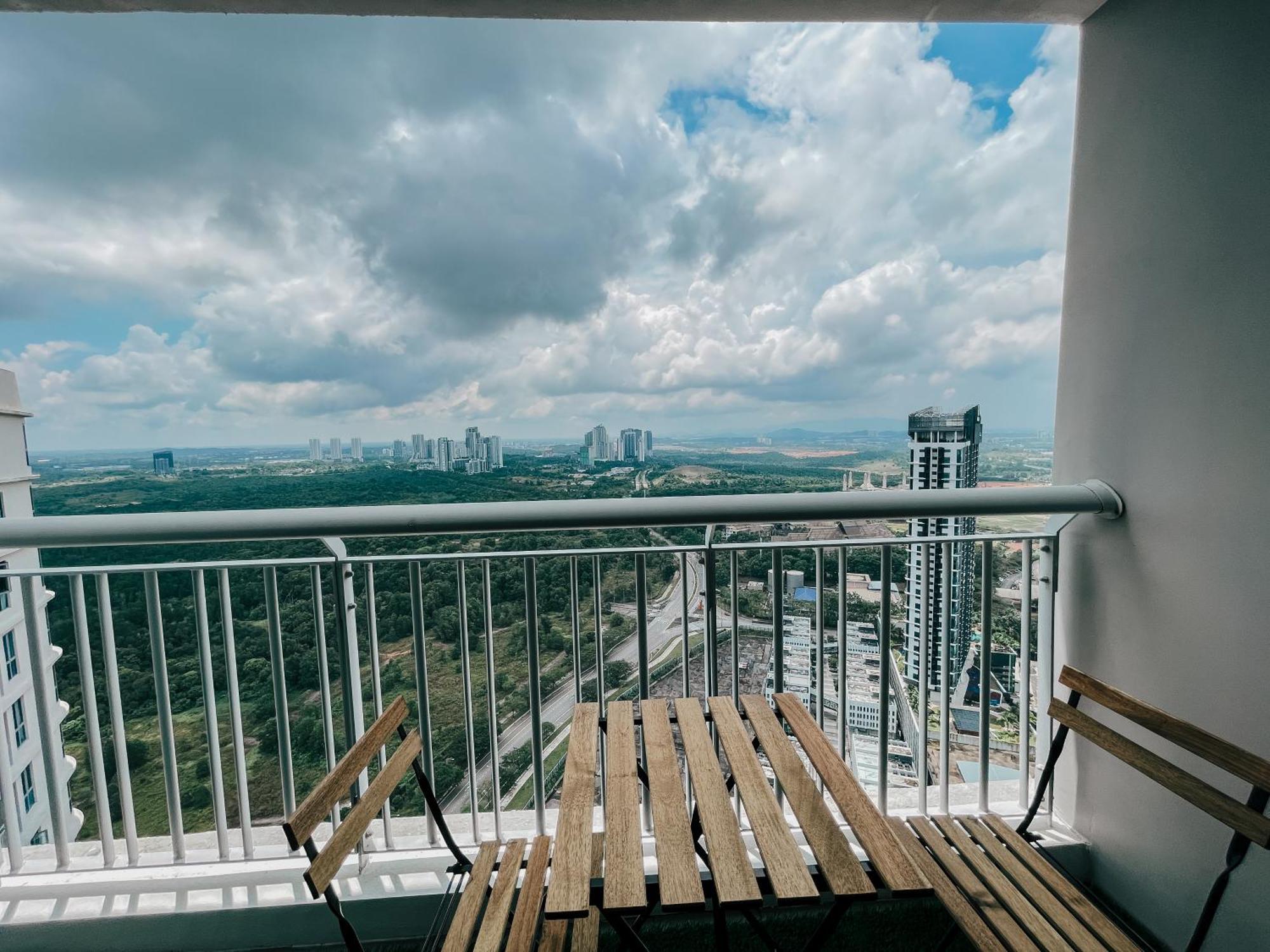 Teega Suites Puteriharbour By Wp Homestay Johor Bahru Exterior foto