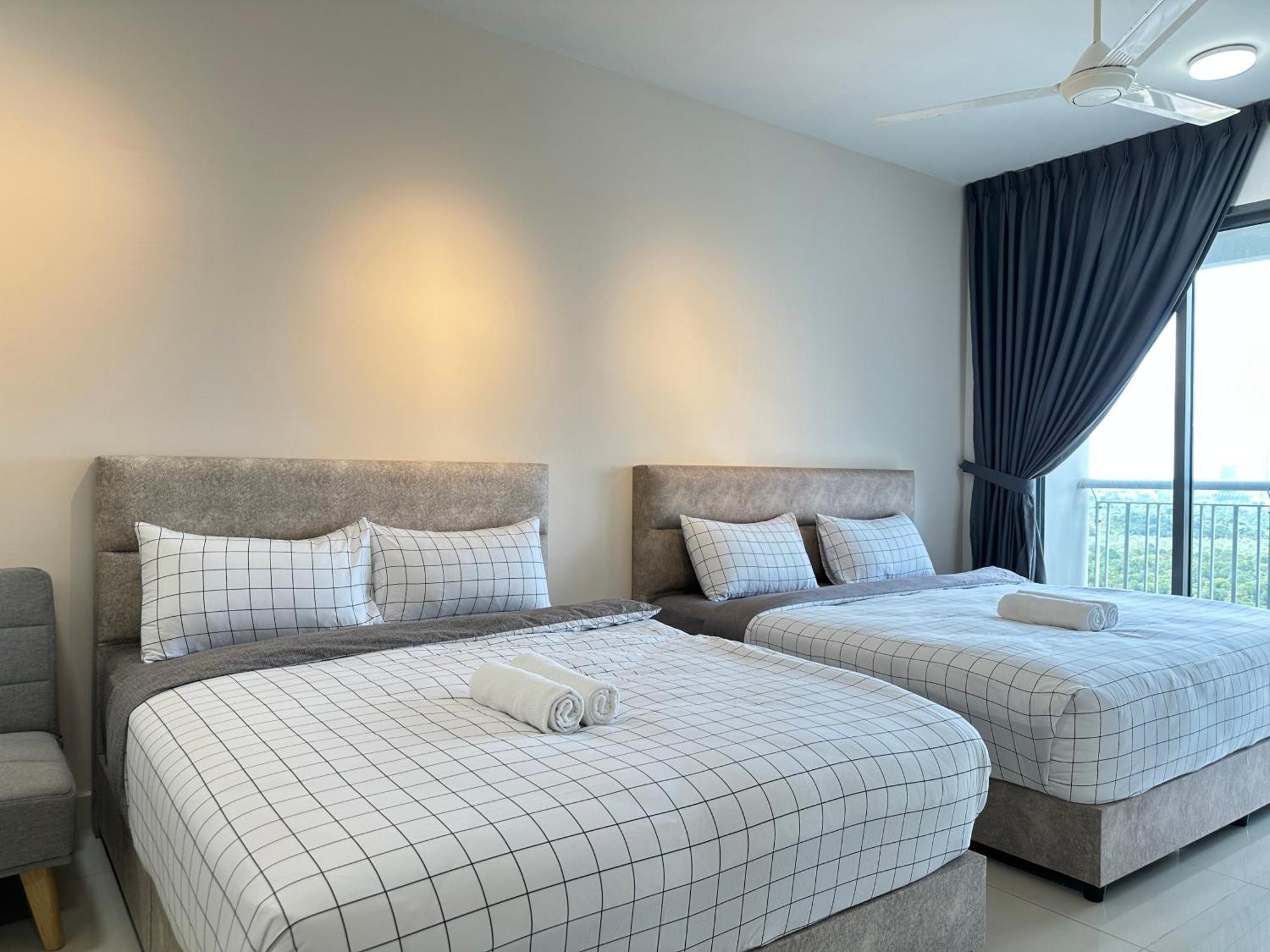 Teega Suites Puteriharbour By Wp Homestay Johor Bahru Habitación foto