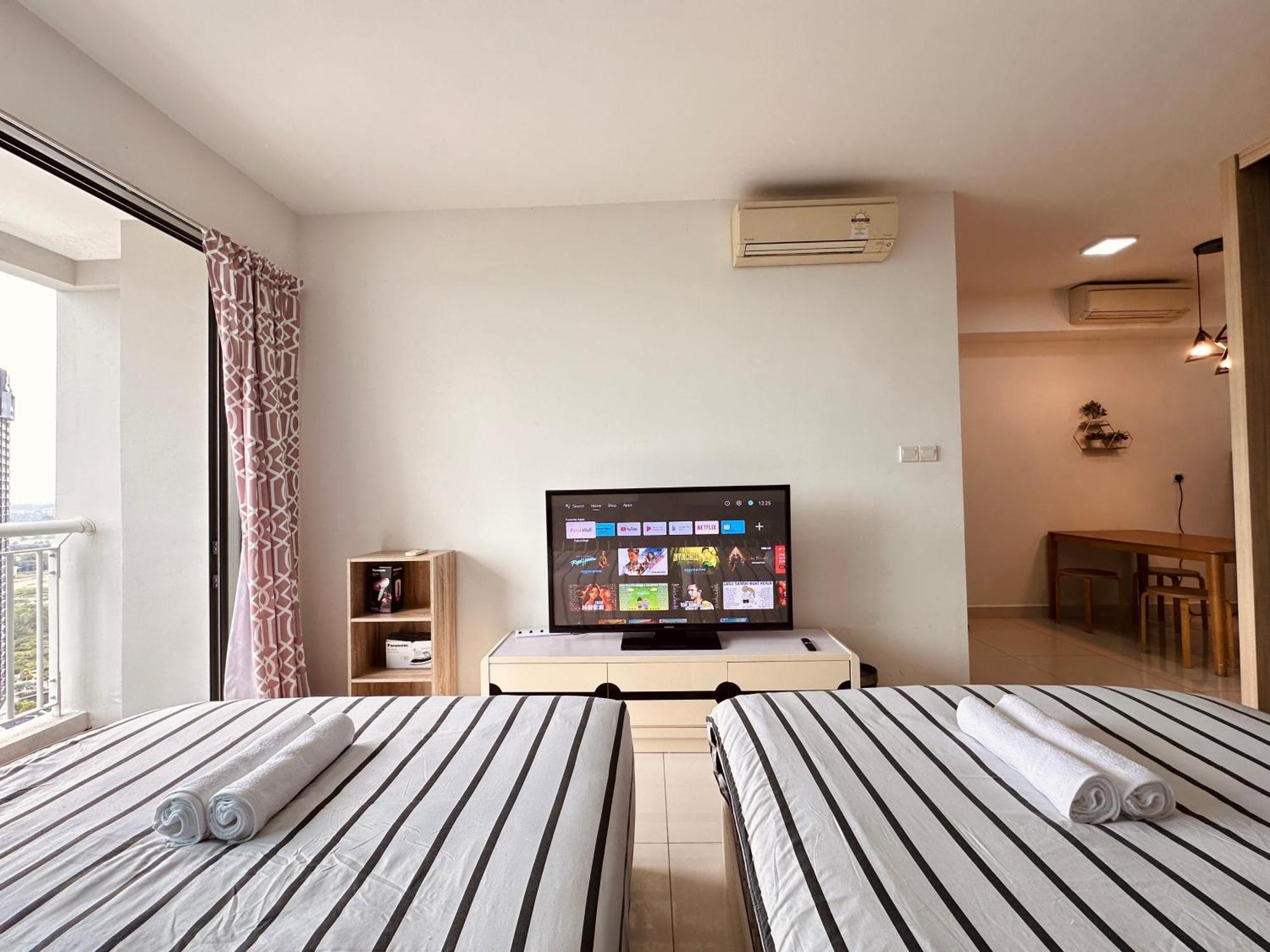 Teega Suites Puteriharbour By Wp Homestay Johor Bahru Habitación foto